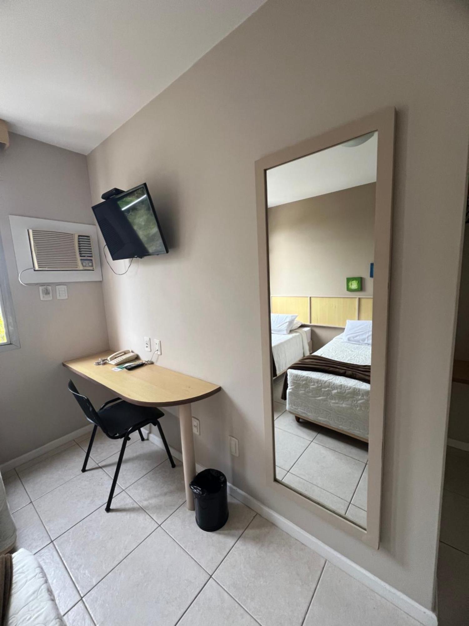 Brisamar Suite Hotel Florianopolis Bilik gambar